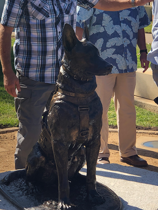 A statue of Chopper, The Navy Seal Dog.
